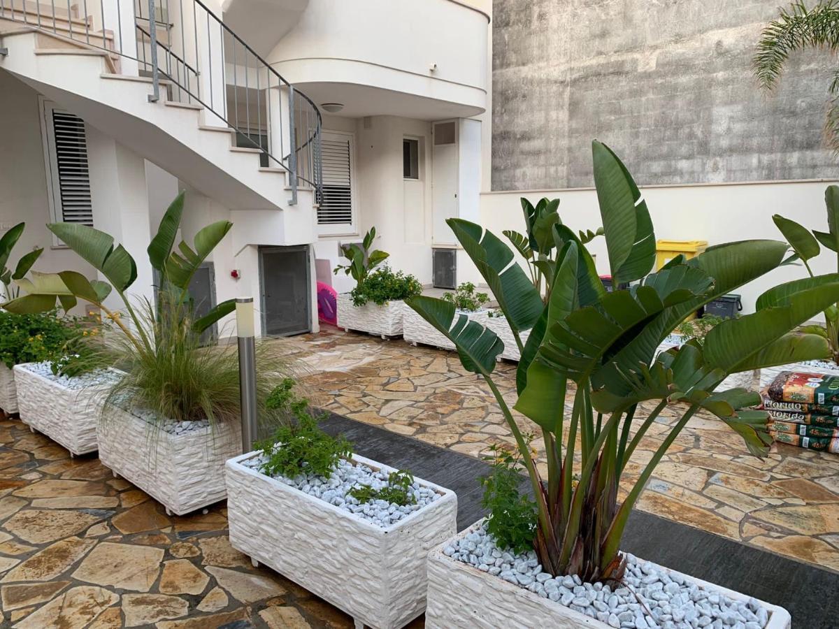 Viva Appartement Porto Cesareo Buitenkant foto