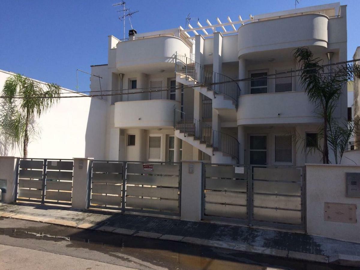 Viva Appartement Porto Cesareo Buitenkant foto